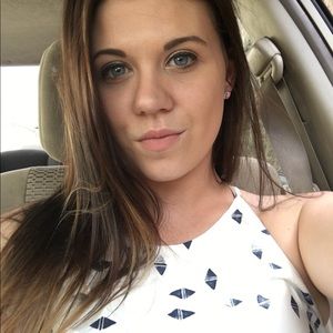 Meet your Posher, Rachel